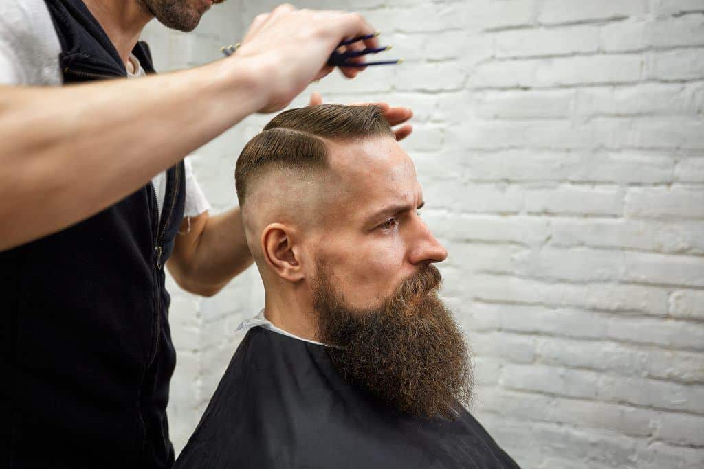 Best Haircuts for Men with Thinning
